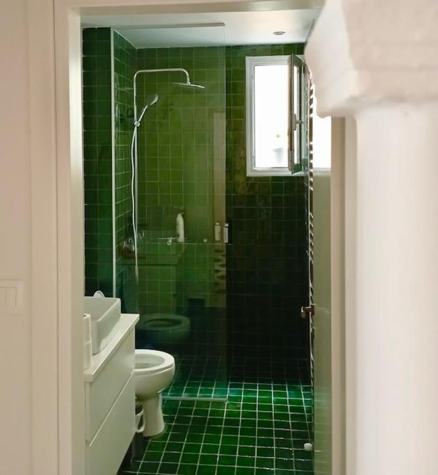 Stylish City Flat Near Promenade เทสซาโลนิกิ ภายนอก รูปภาพ
