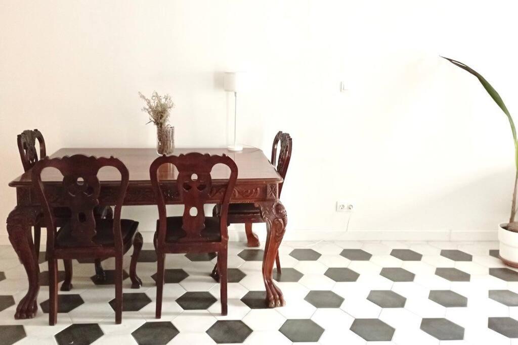 Stylish City Flat Near Promenade เทสซาโลนิกิ ภายนอก รูปภาพ