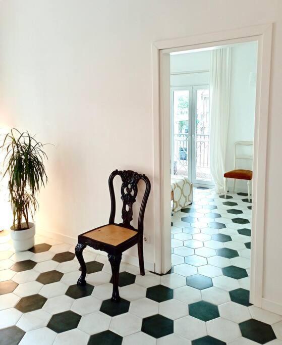 Stylish City Flat Near Promenade เทสซาโลนิกิ ภายนอก รูปภาพ